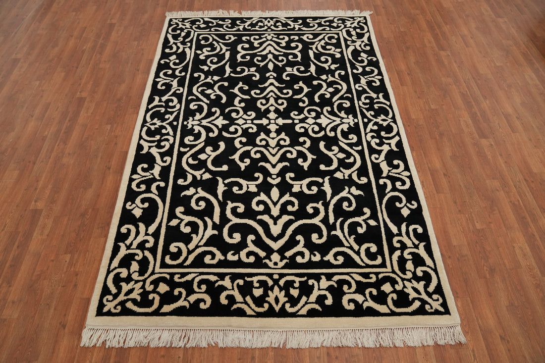 Vegetable Dye Nepalese Wool Area Rug 6x9