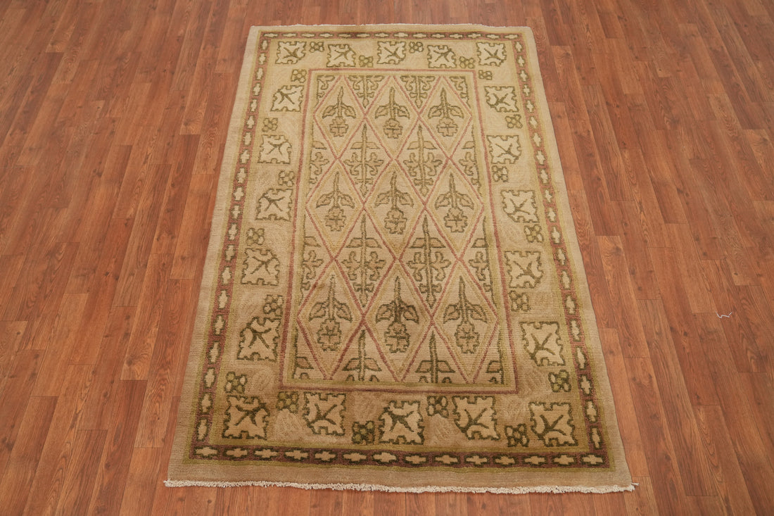 Vegetable Dye Nepalese Wool Area Rug 4x6