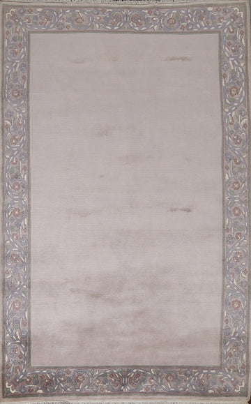 Bordered Wool Nepalese Handmade Oriental Rug 5x8