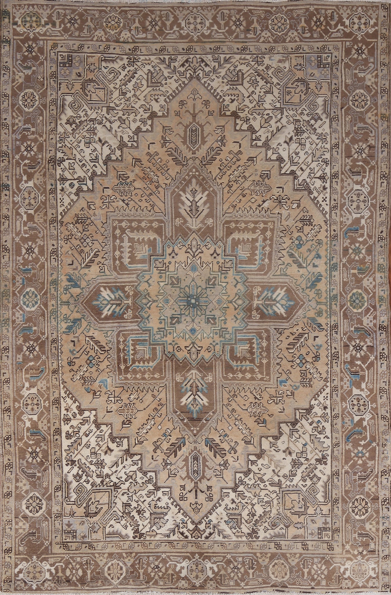 Geometric Wool Heriz Persian Area Rug 7x9