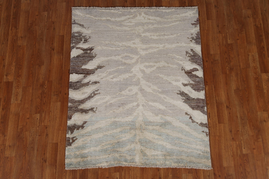 Muted Abstract Oriental Wool Rug 4x5